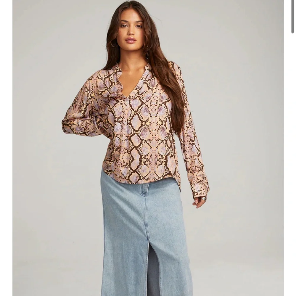Denver Python Print Blouse - Picture 5 of 7